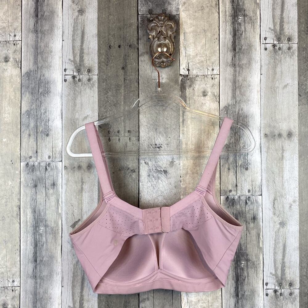 Lululemon Run Times Bra *High Support, B–E Cups in Lunar Rock Size 38DD. - Picture 3 of 13
